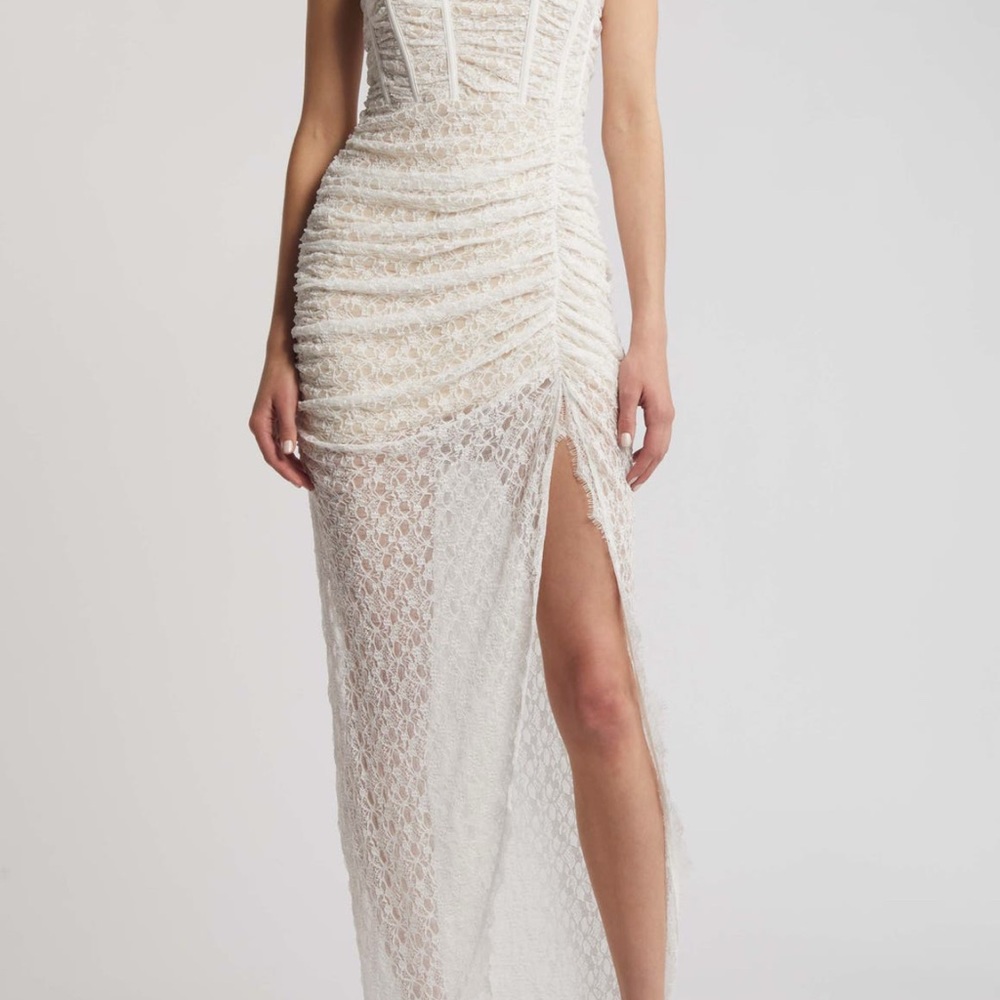 Rare London Elegant White Lace Evening Dress